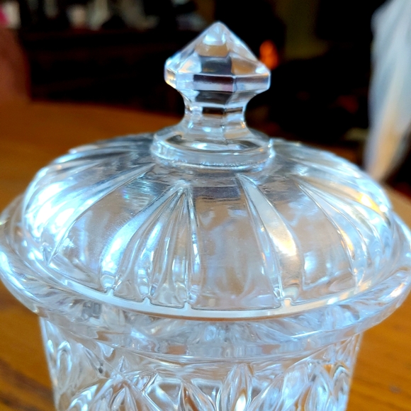 Lead Crystal Accent Sugar Bowl with Cover - Picture 3 of 10